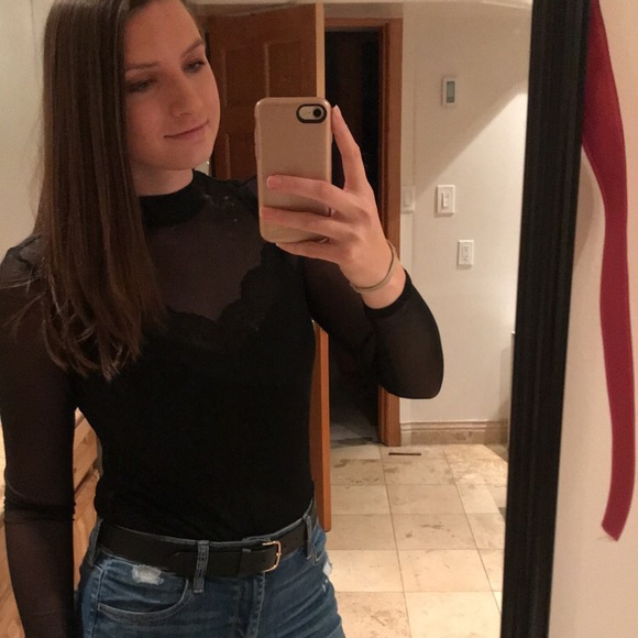 Meet your Posher, Courtney - Picture 6 of 7